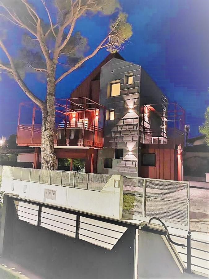 Villa Cisa Con Yacuzzi リニャーノ・サッビアドーロ エクステリア 写真